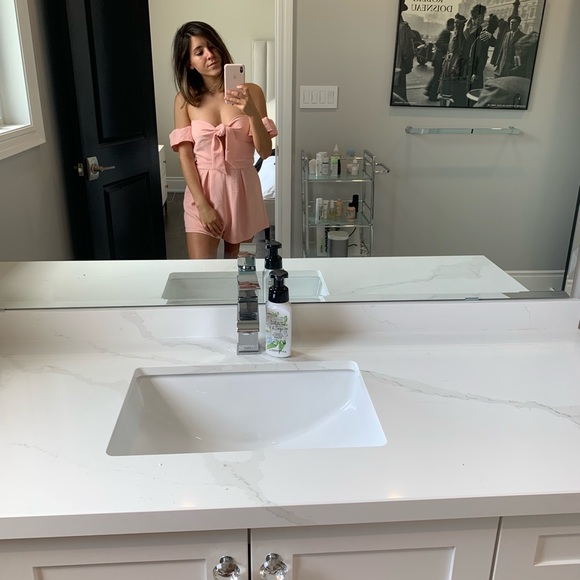 Pink romper - Picture 3 of 3